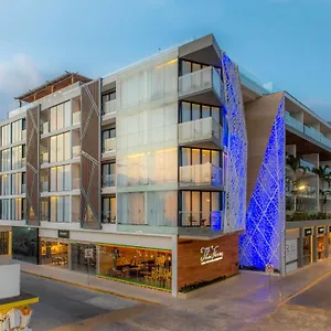 The Fives Downtown & Residences, Curio Collection By Hilton Hotel Playa del Carmen